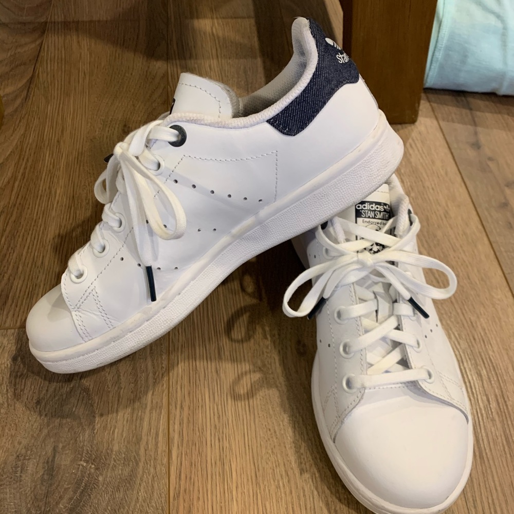 Stan smiths white skeaker